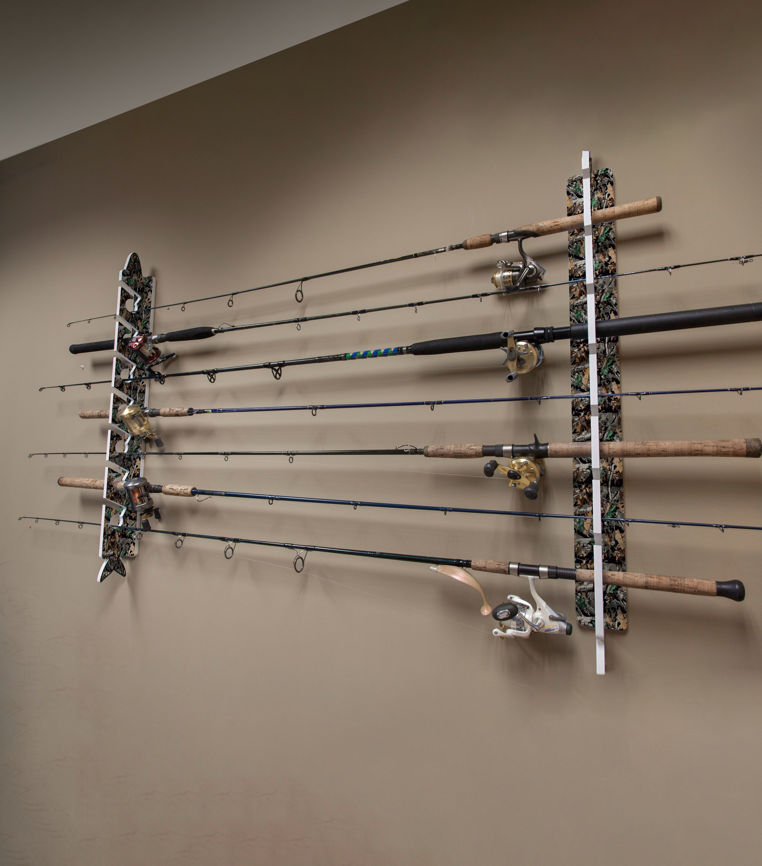 Forest Camo 7-Holder Fishing Rod Rack Set (NON-Interlocking) image 0